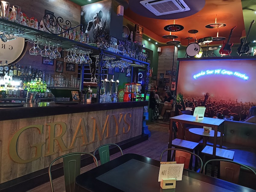 GRAMYS teatinos