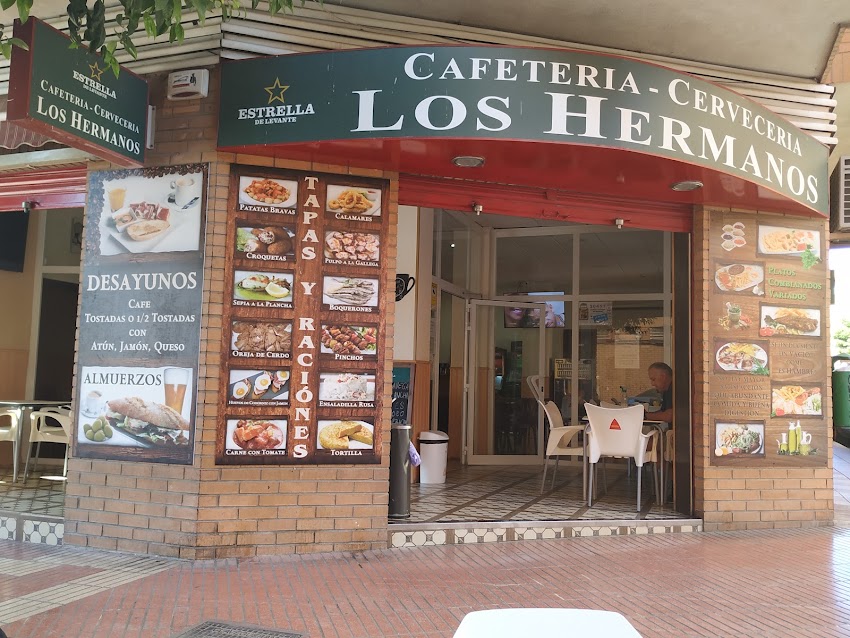 Los Hermanos Cafeteria