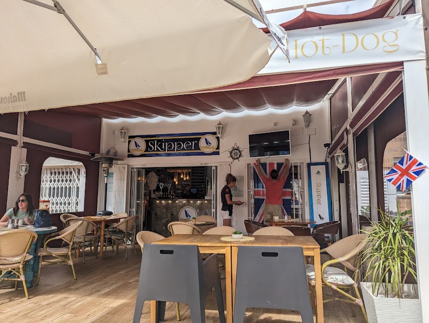 Skipper bar