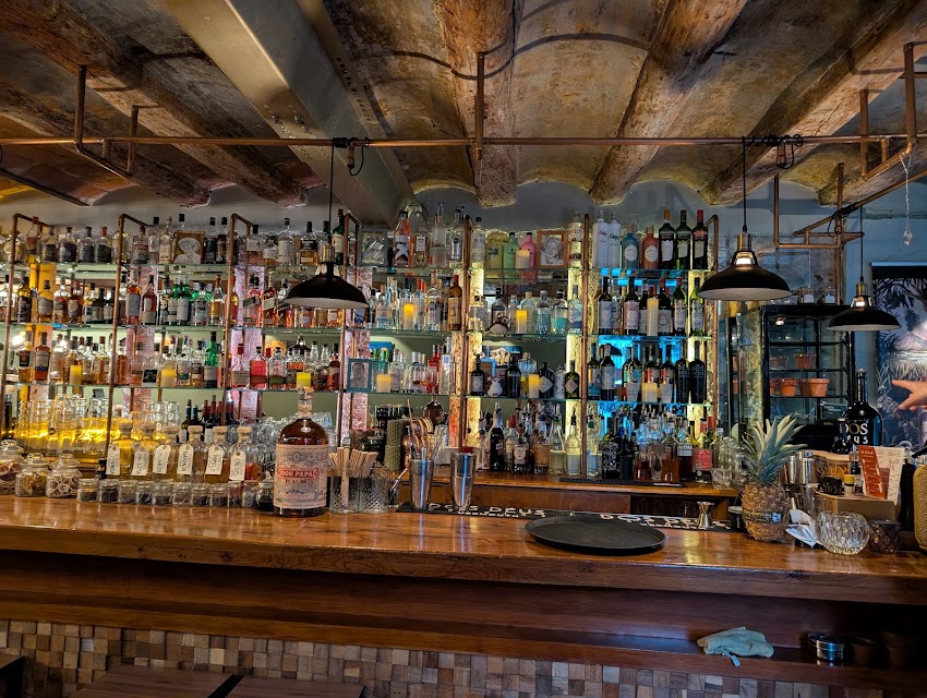 Nina Burgers and Cocktails