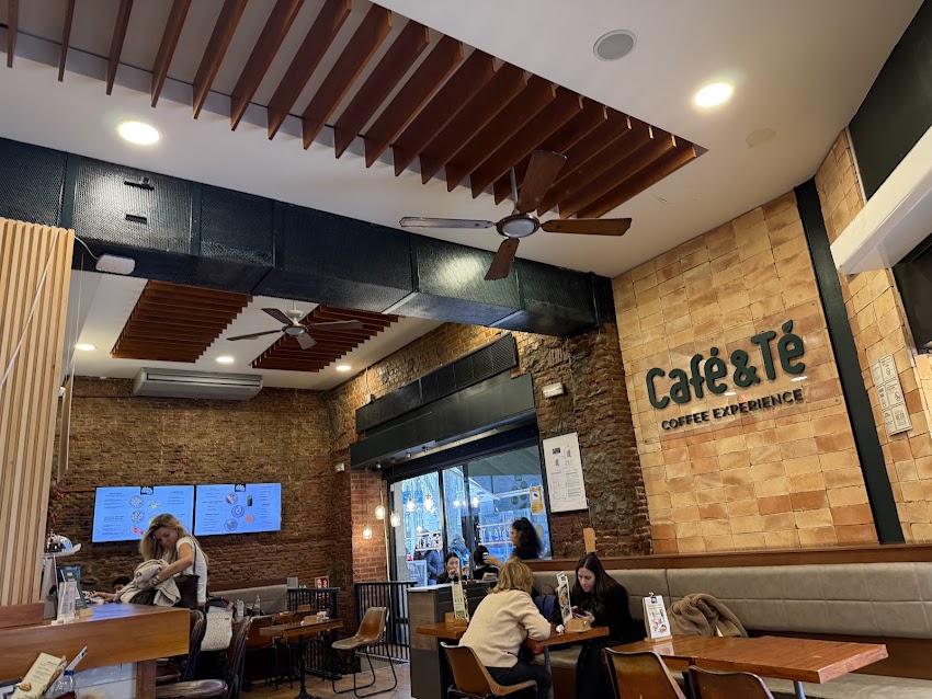 All Day Brunch by Café & Té