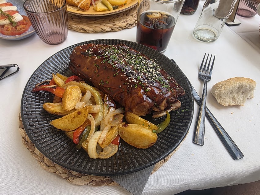 Ponzano Restaurante Coctelería