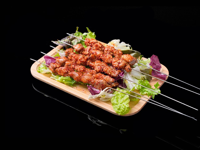 YIPIN LANZHOU NOODLES 一品兰州牛肉面