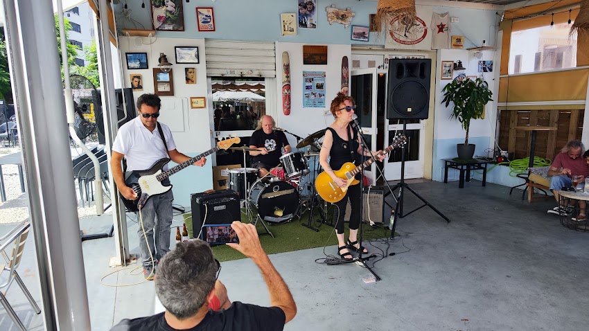 Burrifornia Surf Café