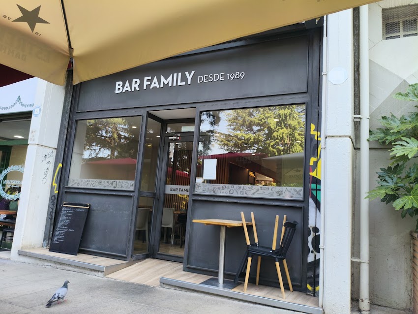 BAR FAMILY