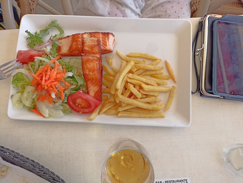 Piscina Bar – Las Chismosas