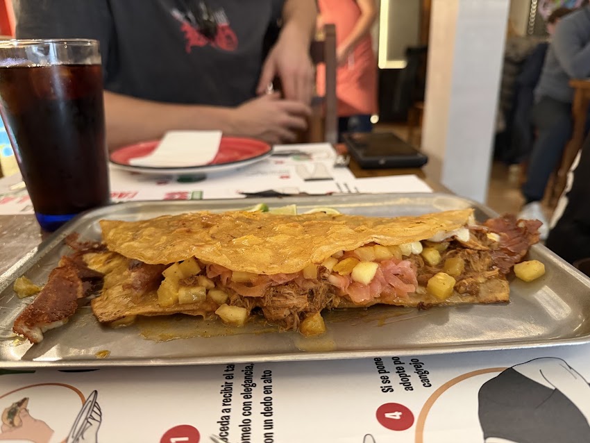 Bellaco | Taquería de barrio – Comida mexicana