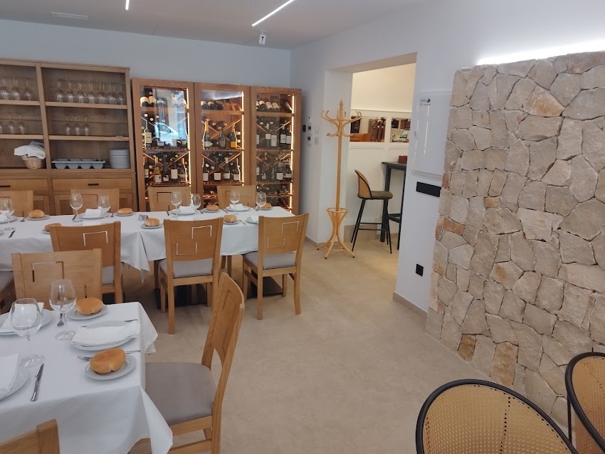 Bodega Cervantes Barra&Restaurante