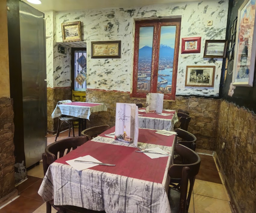Amici di Napoli Pizzería