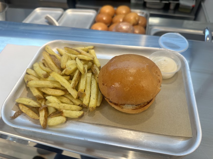 ANNI BURGER