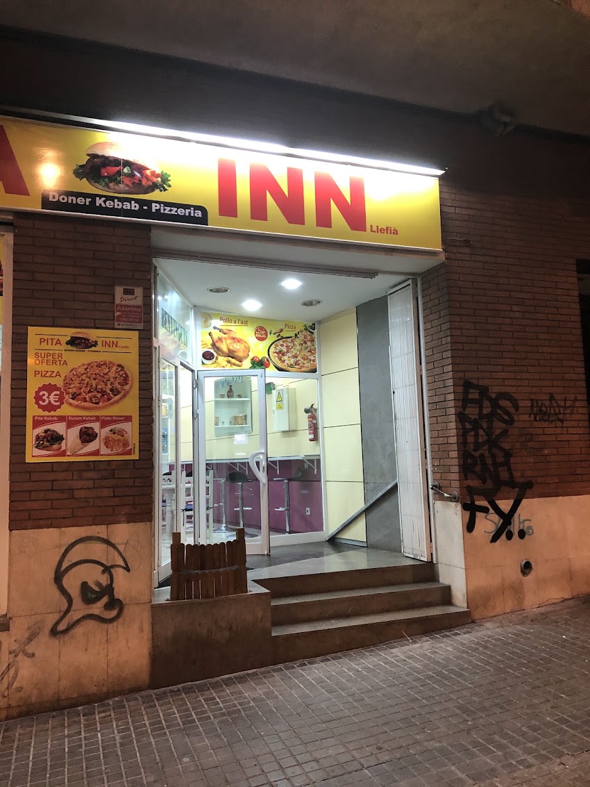 PITA INN LLEFIA