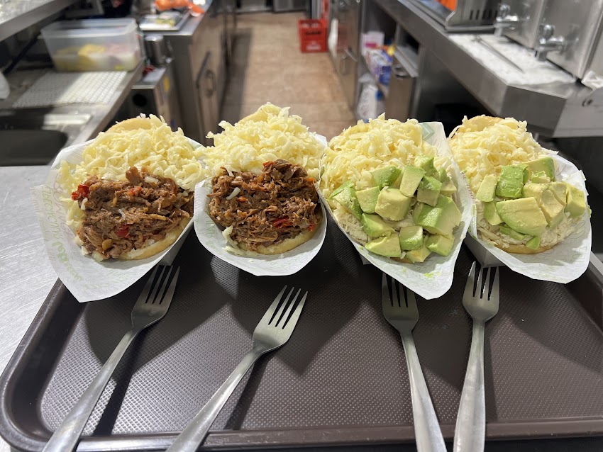 Restaurante El Rayo Maxi Arepas 2