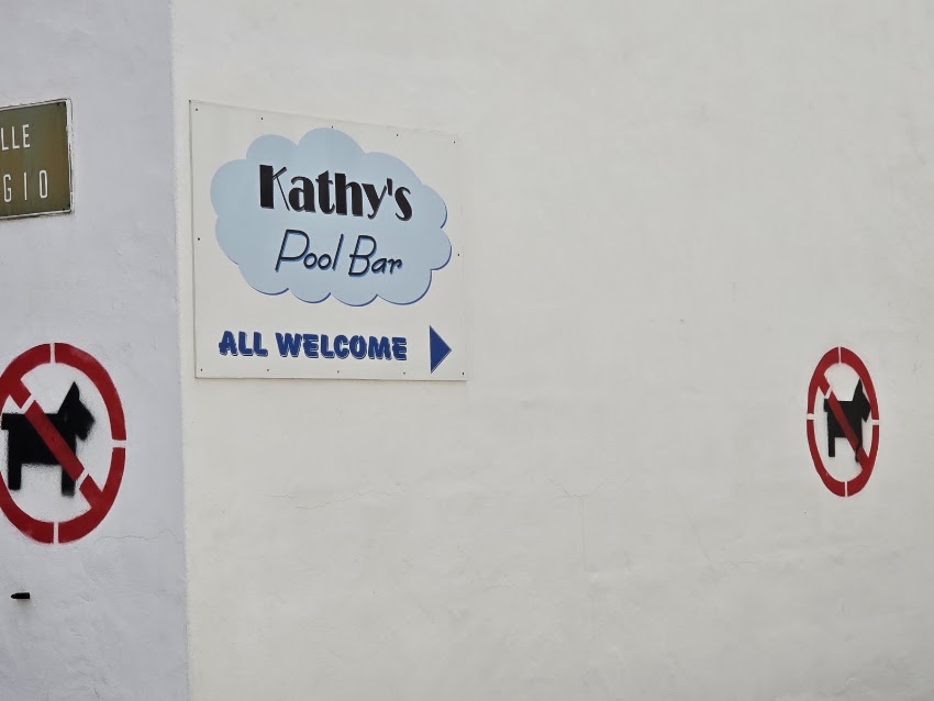 Kathy’s Pool Bar