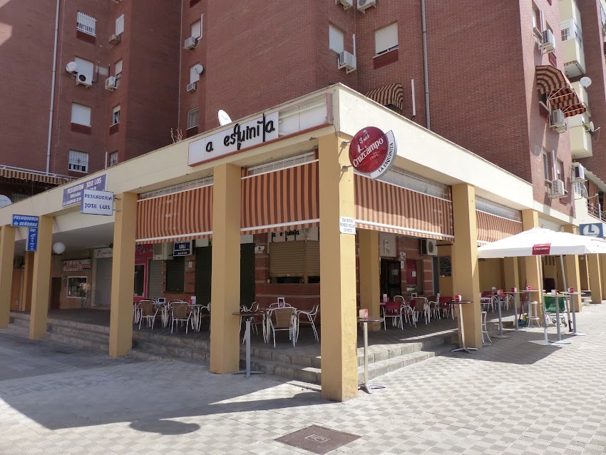 Cervecería La Esquinita