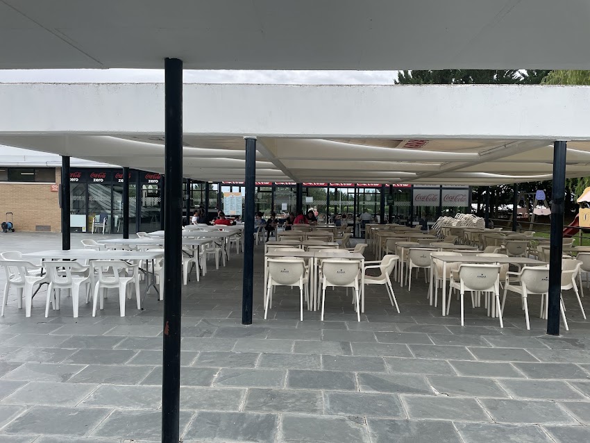 Restaurante piscinas_viana