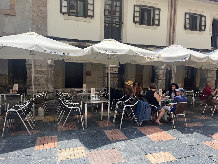 Bar Tuercebotas