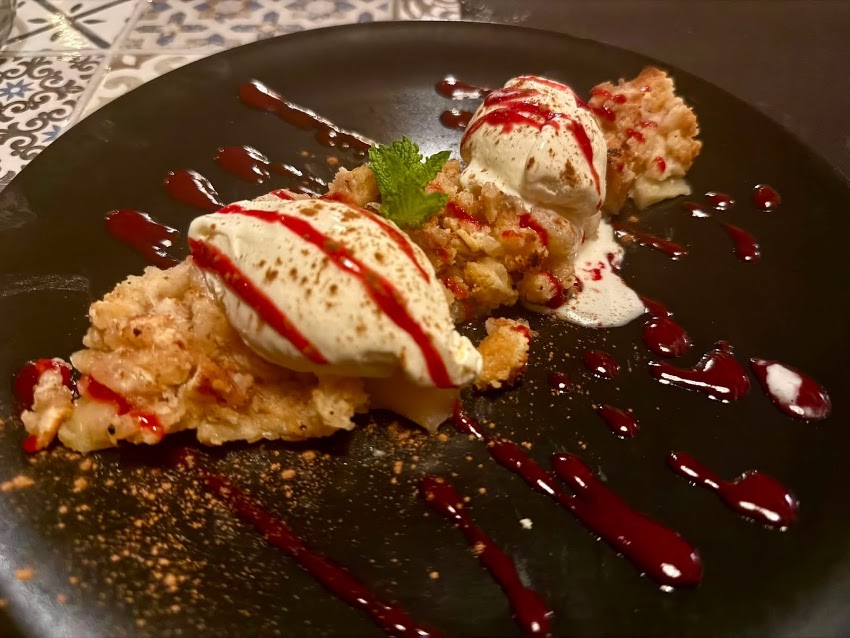 Hungry Gastro Food Bar