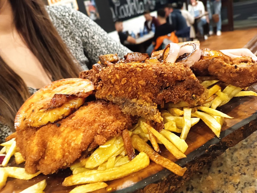 LA CARLOTTA BURGER
