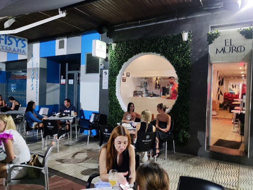 Restaurante El Muro