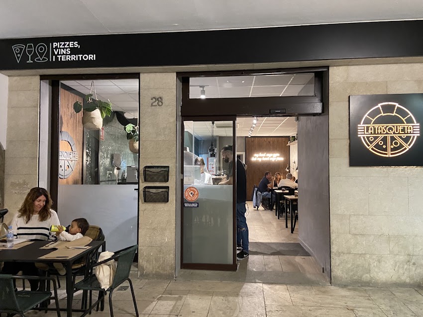 La Tasqueta – Pizzes 🍕 Vins 🍷 Territori 📍