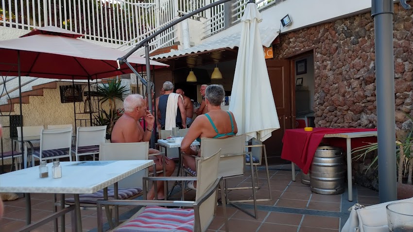 Dorotea Pool Bar