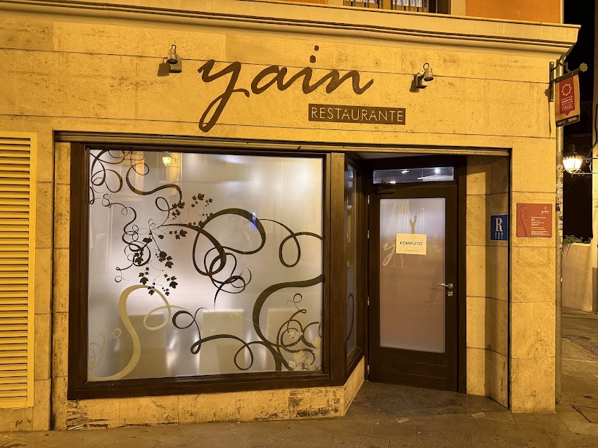 Restaurante Yain
