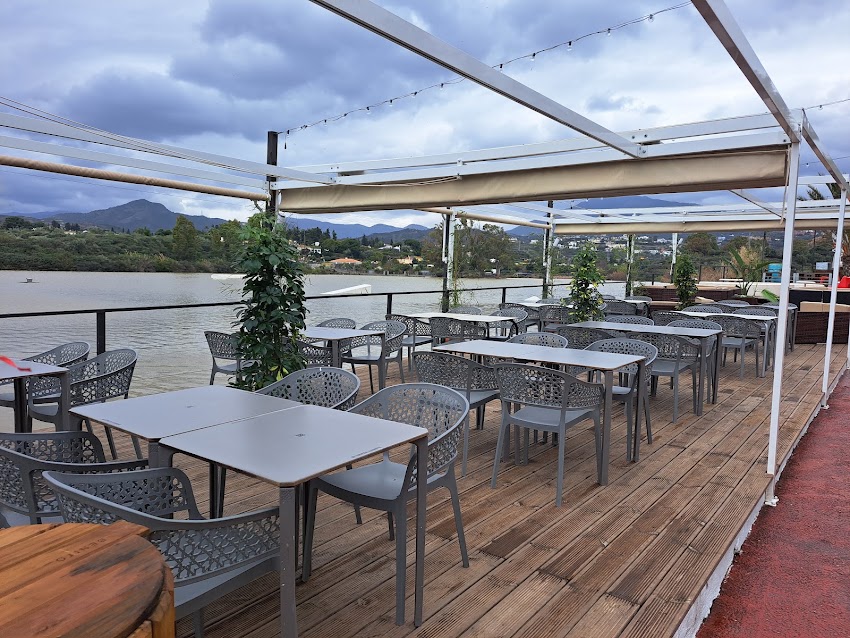 LA CABAÑA DEL LAGO Marbella | Restaurante