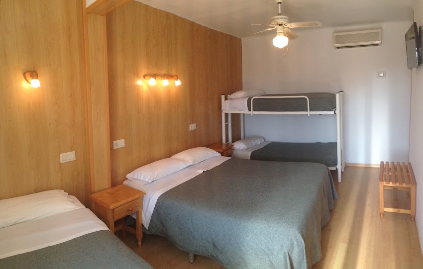 HOSTAL ROM Familiar