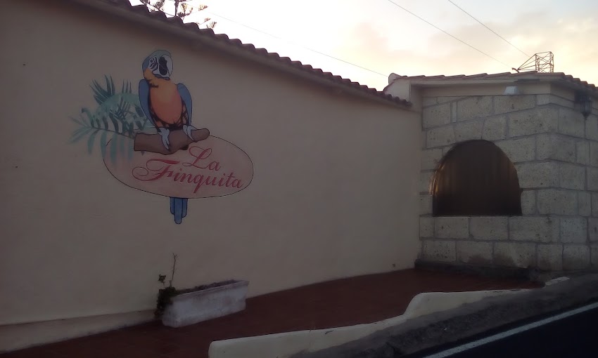Calle la finquita