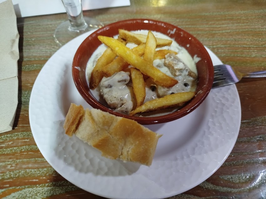 Cafetería Virgen del Mar y Bar El Troncho