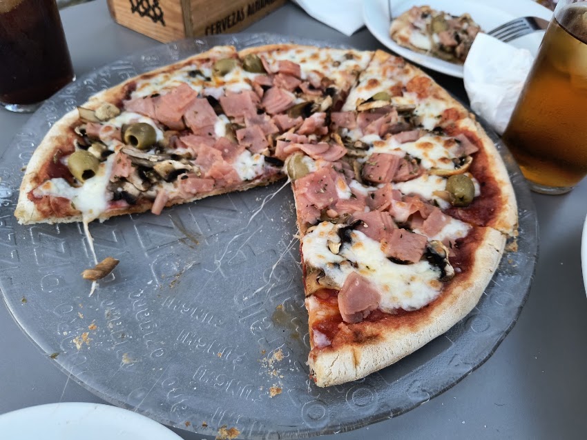 Pizzería La Base