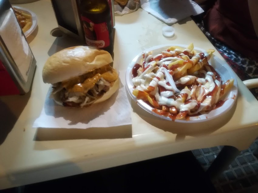 Burger bigote