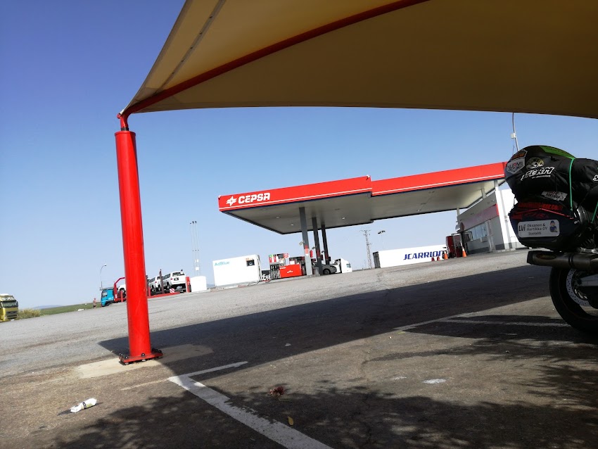 Gasolinera Cepsa – Comidas
