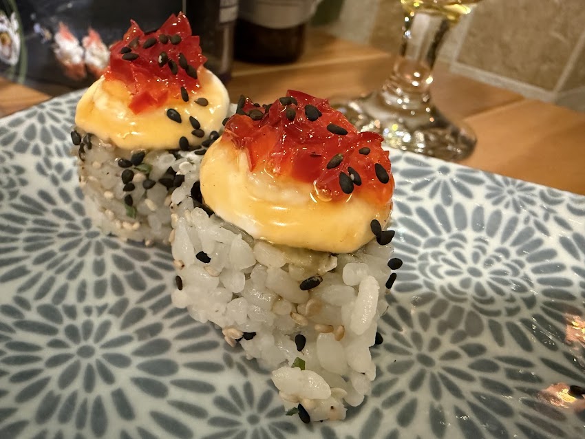 Suculentas Sushi Rolls & Poke Bowls