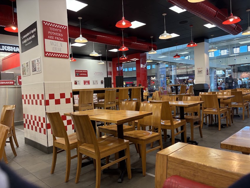 Five Guys La Gavia
