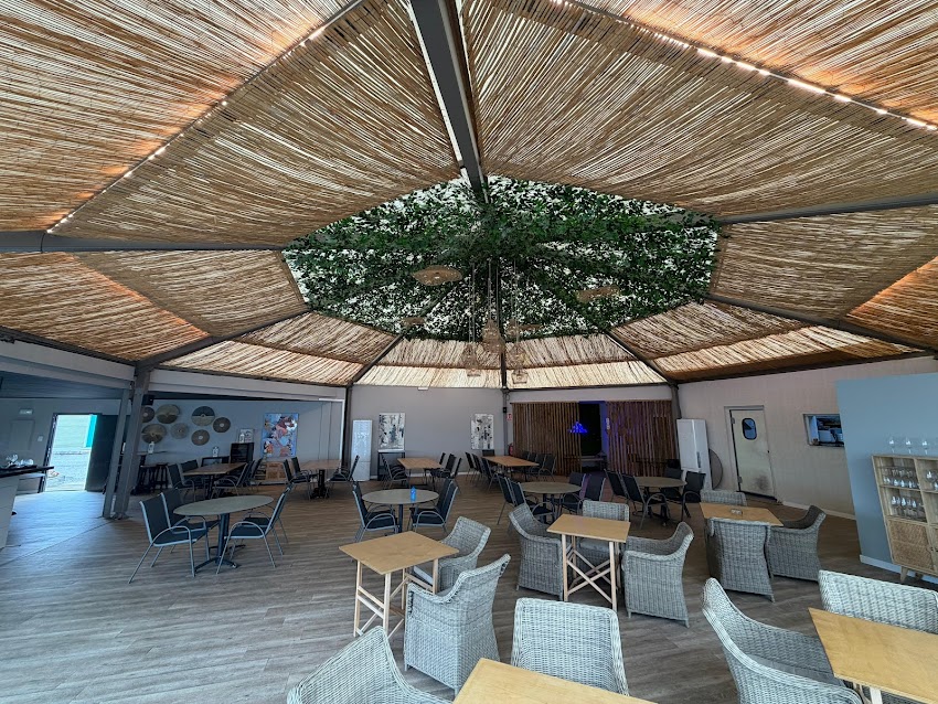 La Barraquita Beach Club & Restaurant