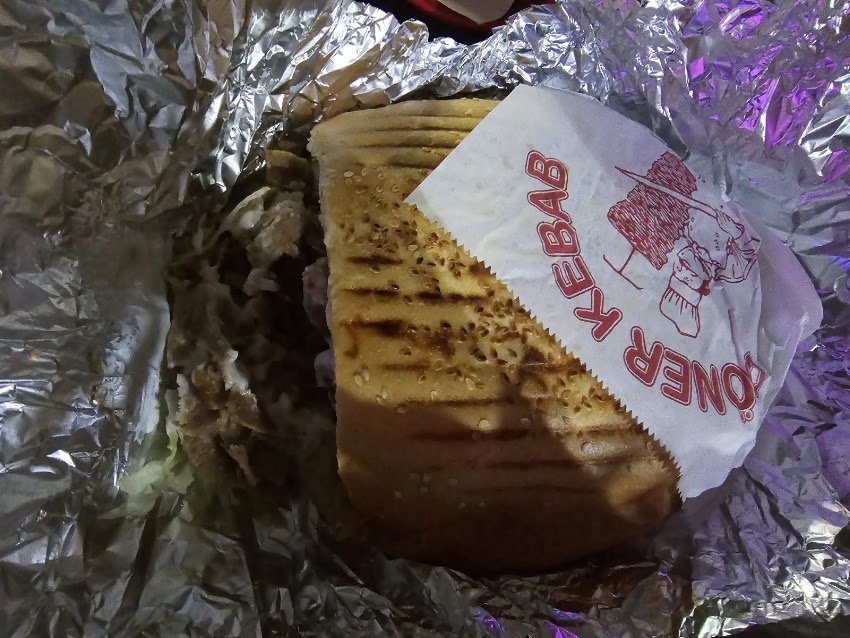 A La Turka Gyros Kebab