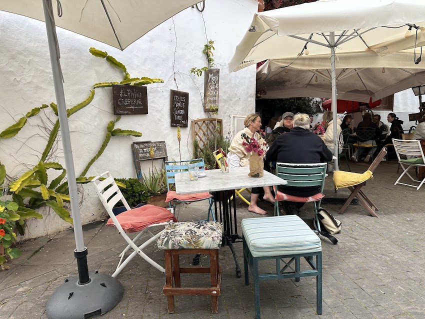 El Patio Crèperie