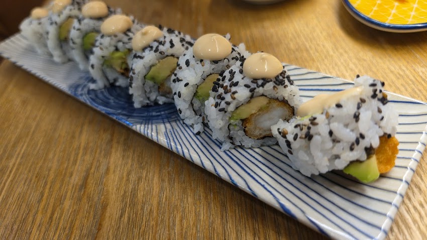 WASABI-Izakaya y sushi bar