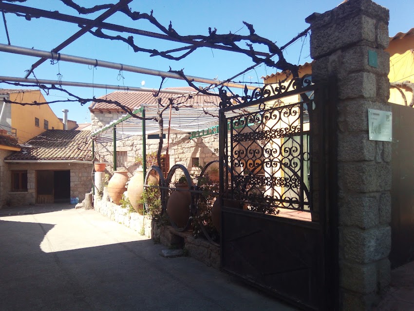 La Bodega