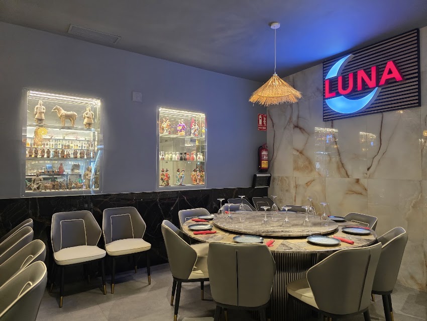 Restaurante Asiatico Luna Sushi