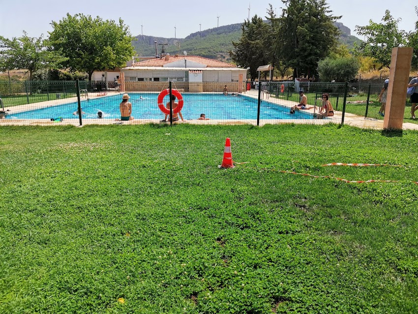 Bar Restaurante » La Piscina» Carcelén