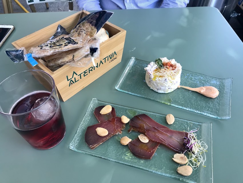 La Alternativa + Vidal (Bermejales)