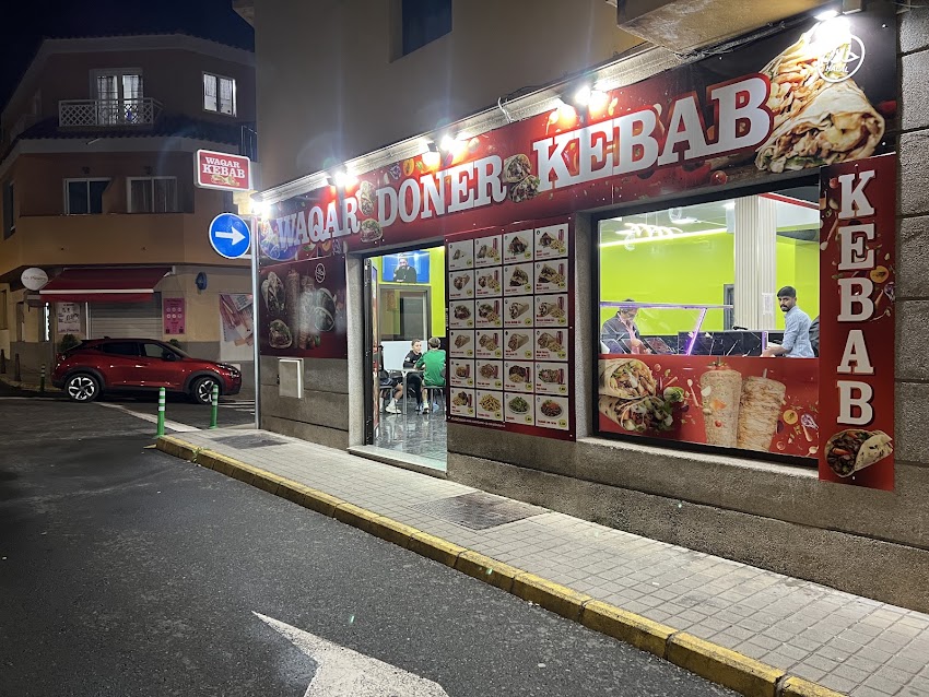 Waqar Doner Kebab Santa Brigida