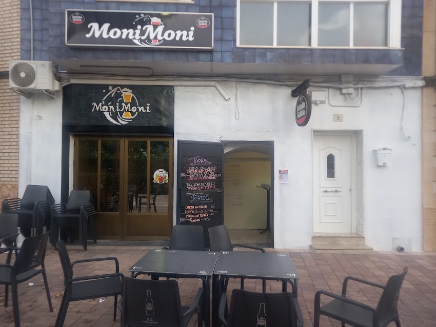 Moni Moni