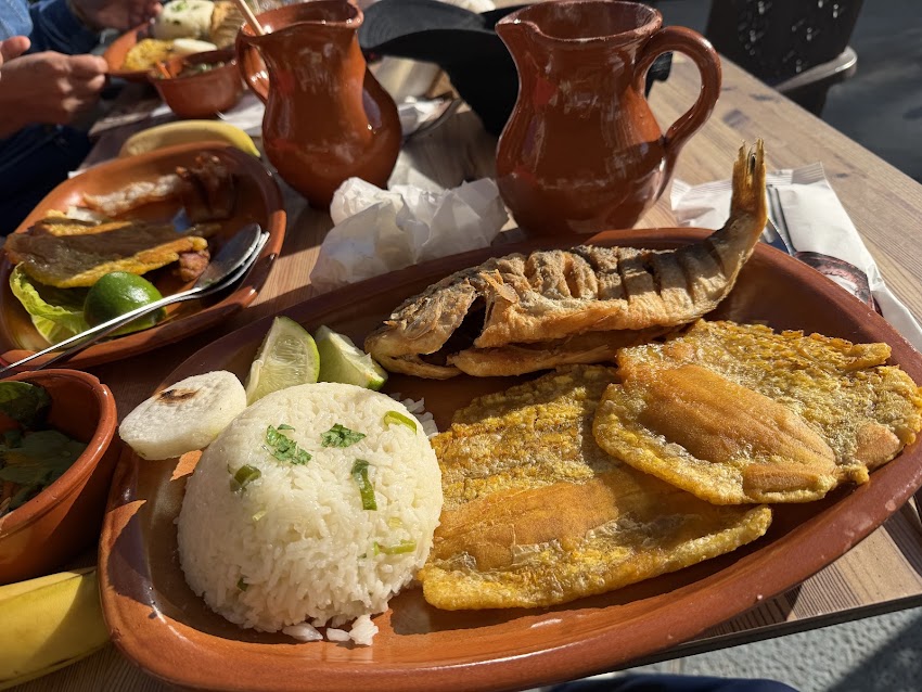 Sofipan Panaderia y Restaurante Colombiano