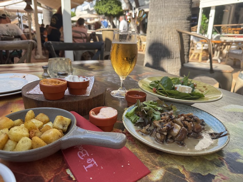 La Bodega