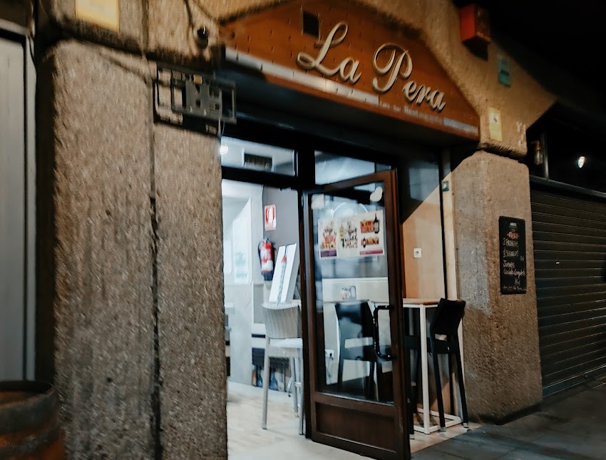 La Pera (Café-Bar-Restaurante)