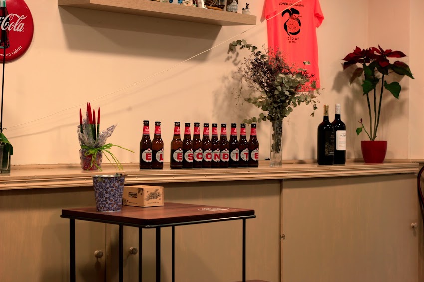 Bar El Escondite