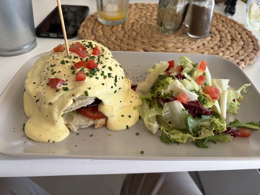 Little Brunch x Little Burger – Can Pastilla